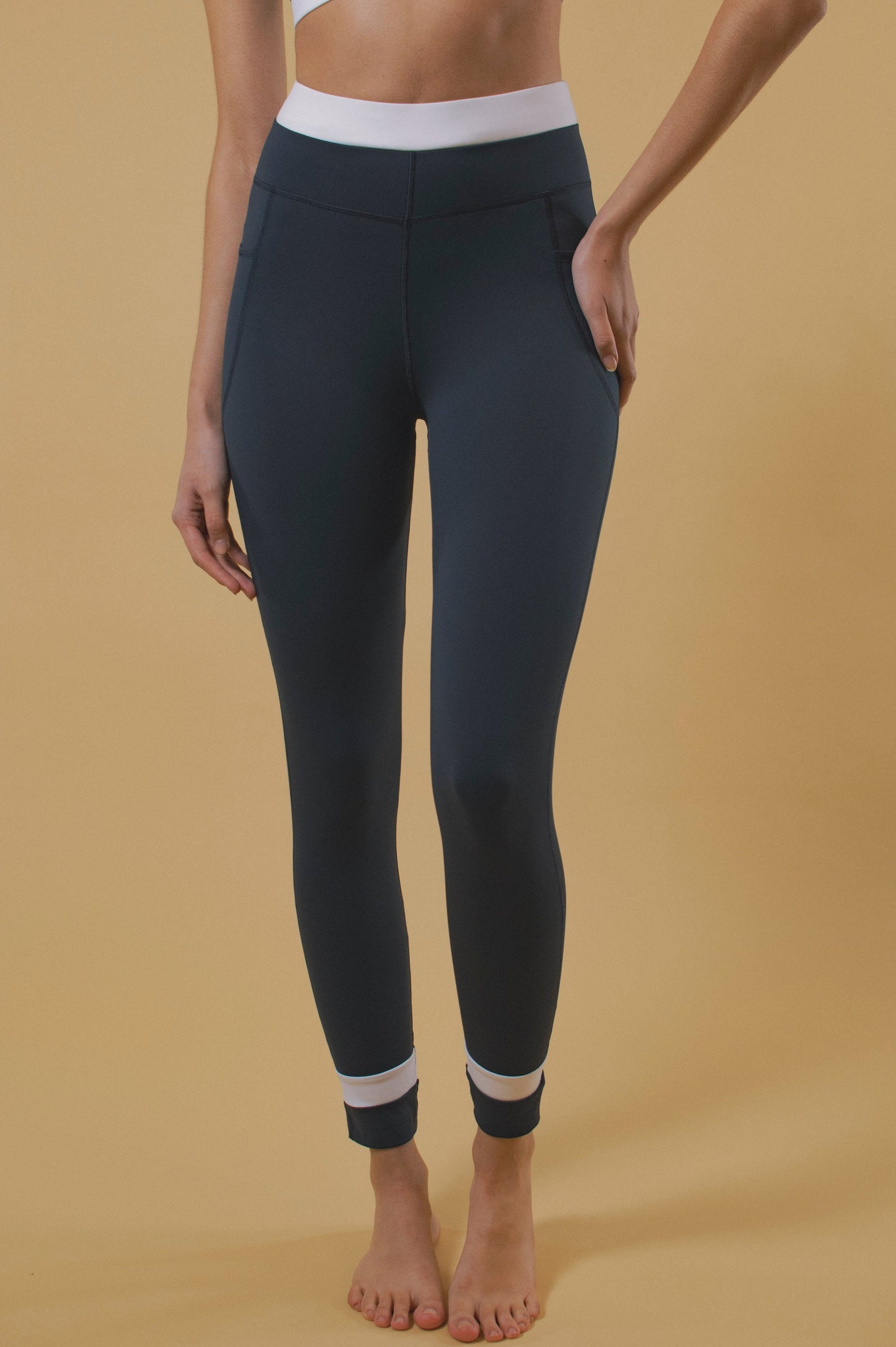 LEGGING GAINANT TAILLE HAUTE JOHN NAVY & BLANC LOUERIS